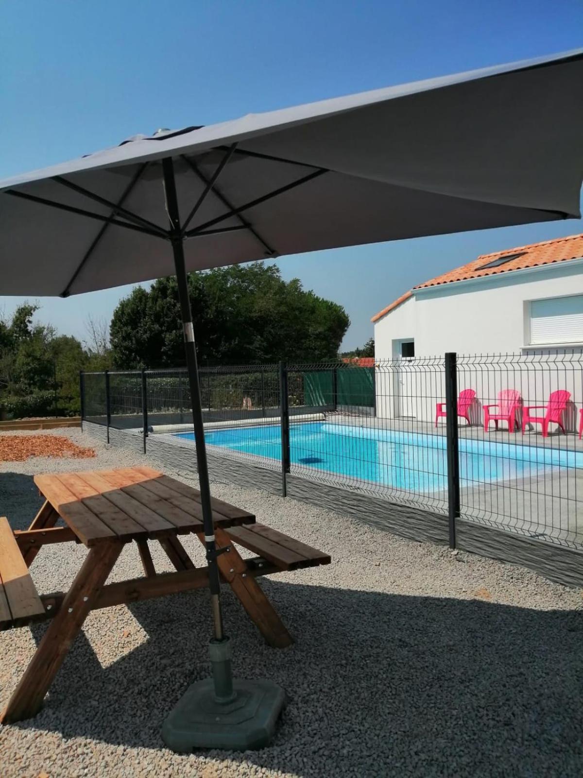 Au Logis Des Muriers Vairé 외부 사진